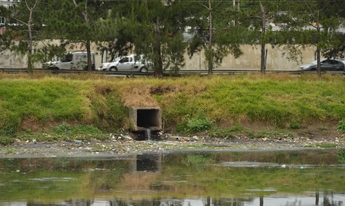 Pesquisa revela a situação dos municípios em relação ao saneamento básico Foto: Rovena Rosa/Agência Brasil
