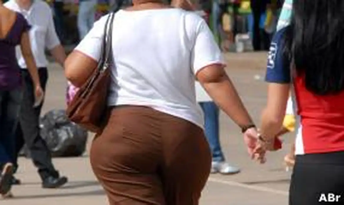 Medico lembra que há ainda o estigma da obesofobia  Foto: Wilson Dias/Agência Brasil