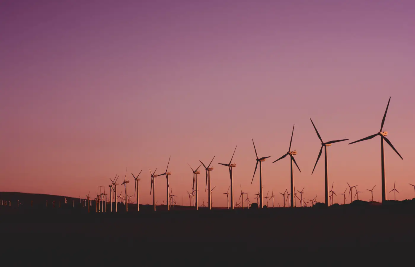 Governo antecipa geração de energia para reduzir riscos de impactos do El Niño