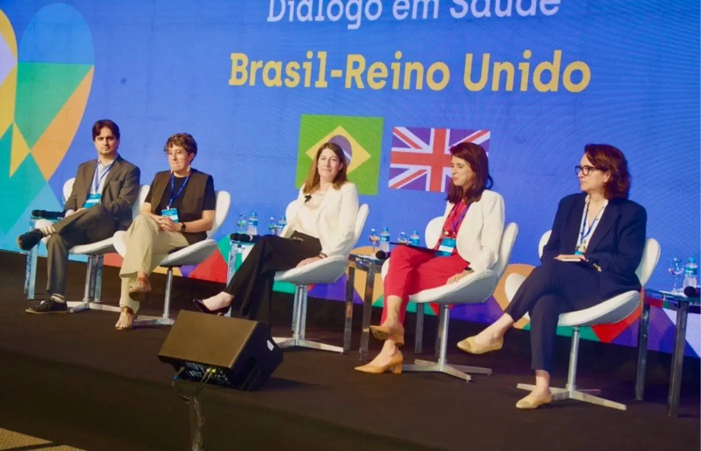 ApexBrasil e Ministério da Saúde promovem diálogos estratégicos com Reino Unido e América Latina ApexBrasil e Ministério da Saúde promovem diálogos estratégicos com Reino Unido e América Latina