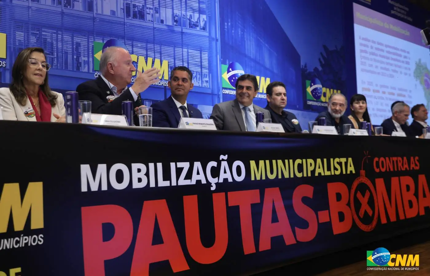 Prefeitos reagem a projetos no Congresso que ampliam gastos sem fonte de custeio