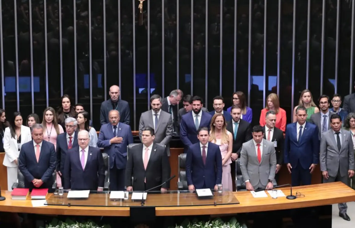 Presidentes do Senado e da Câmara dos Deputados abrem ano do Legislativo com discurso apaziguador