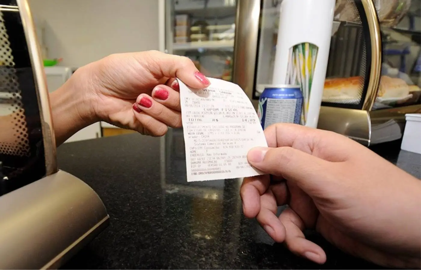 IBS e CBS: o que são e como vão substituir os atuais impostos sobre o consumo