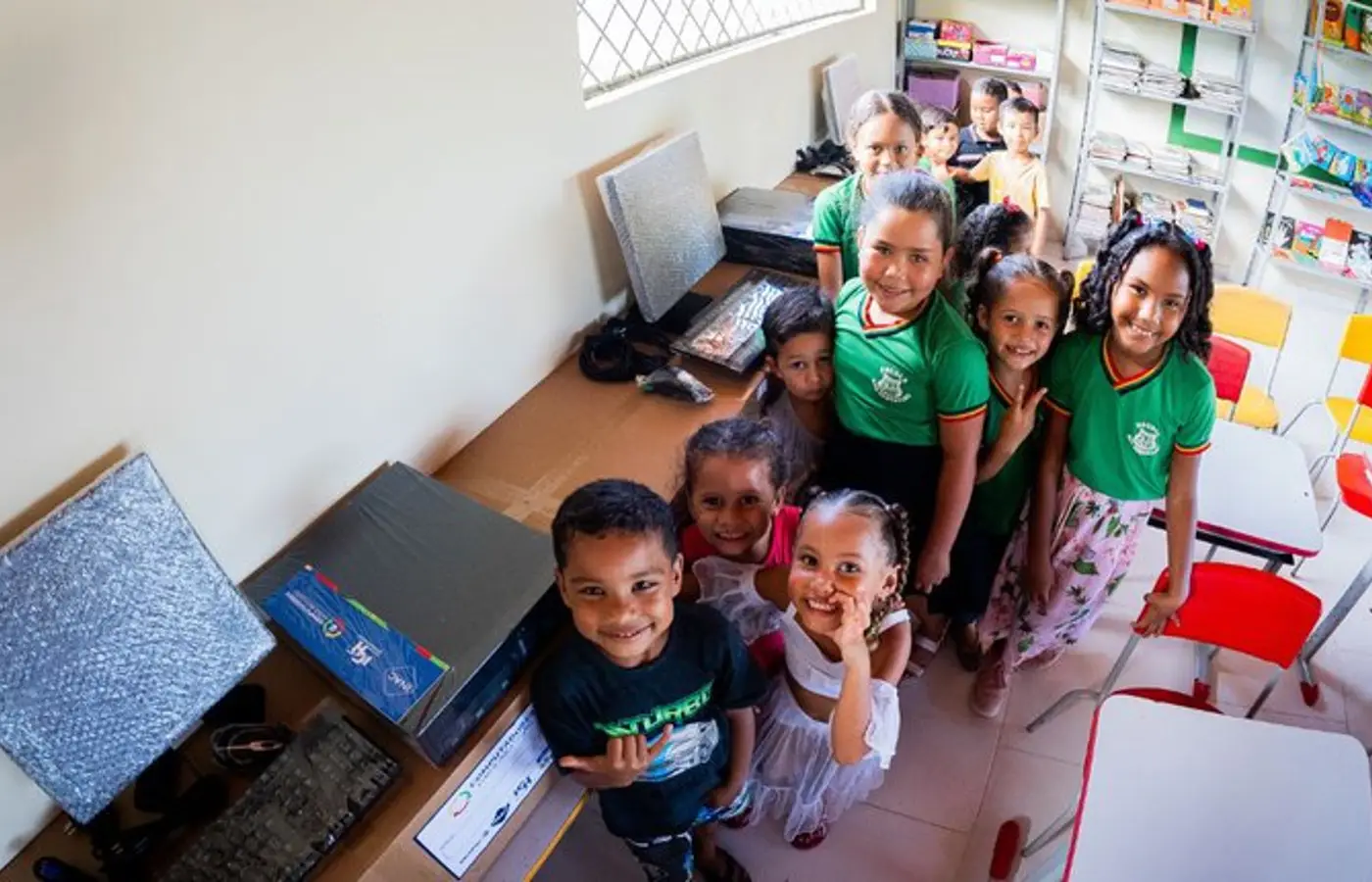 Inclusão digital: Piauí recebe 873 computadores em 83 pontos de acesso