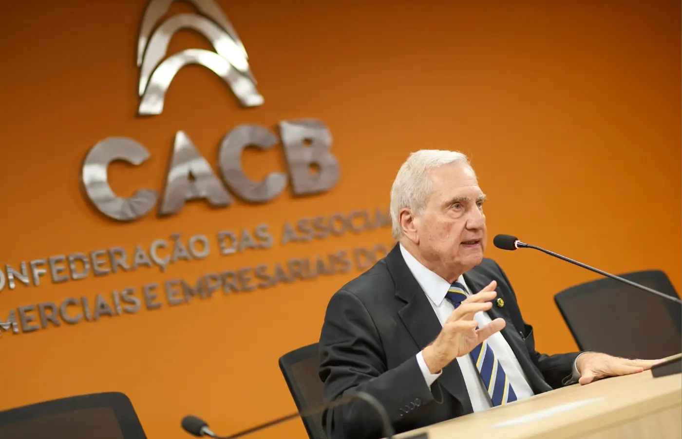 No aniversário de 114 anos, CACB prioriza atualização da tabela do Simples Nacional