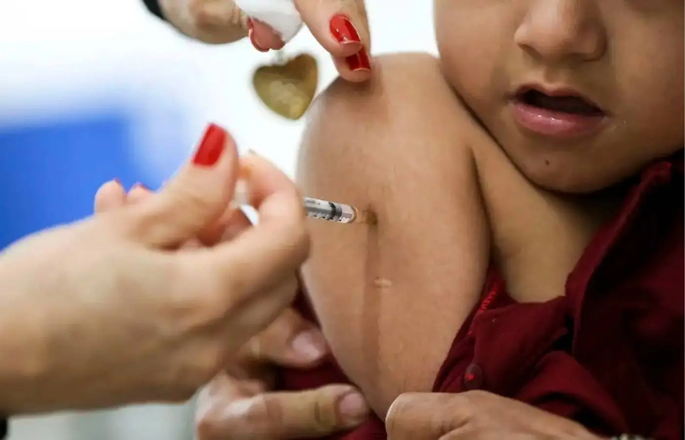 Multivacinação 2026 mobiliza municípios para atualizar caderneta de crianças e adolescentes