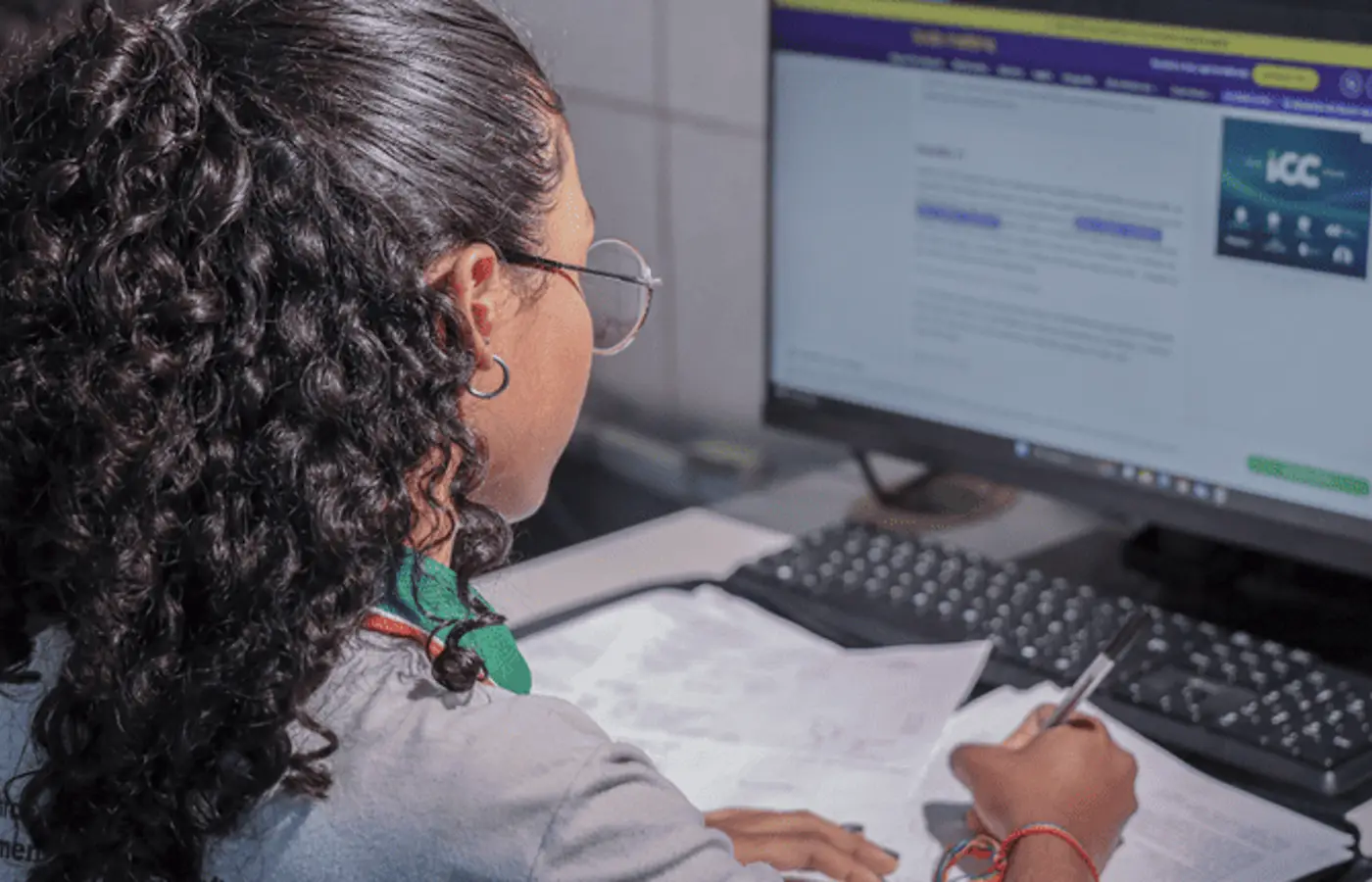 Internet chega a mais da metade das escolas públicas do Amazonas