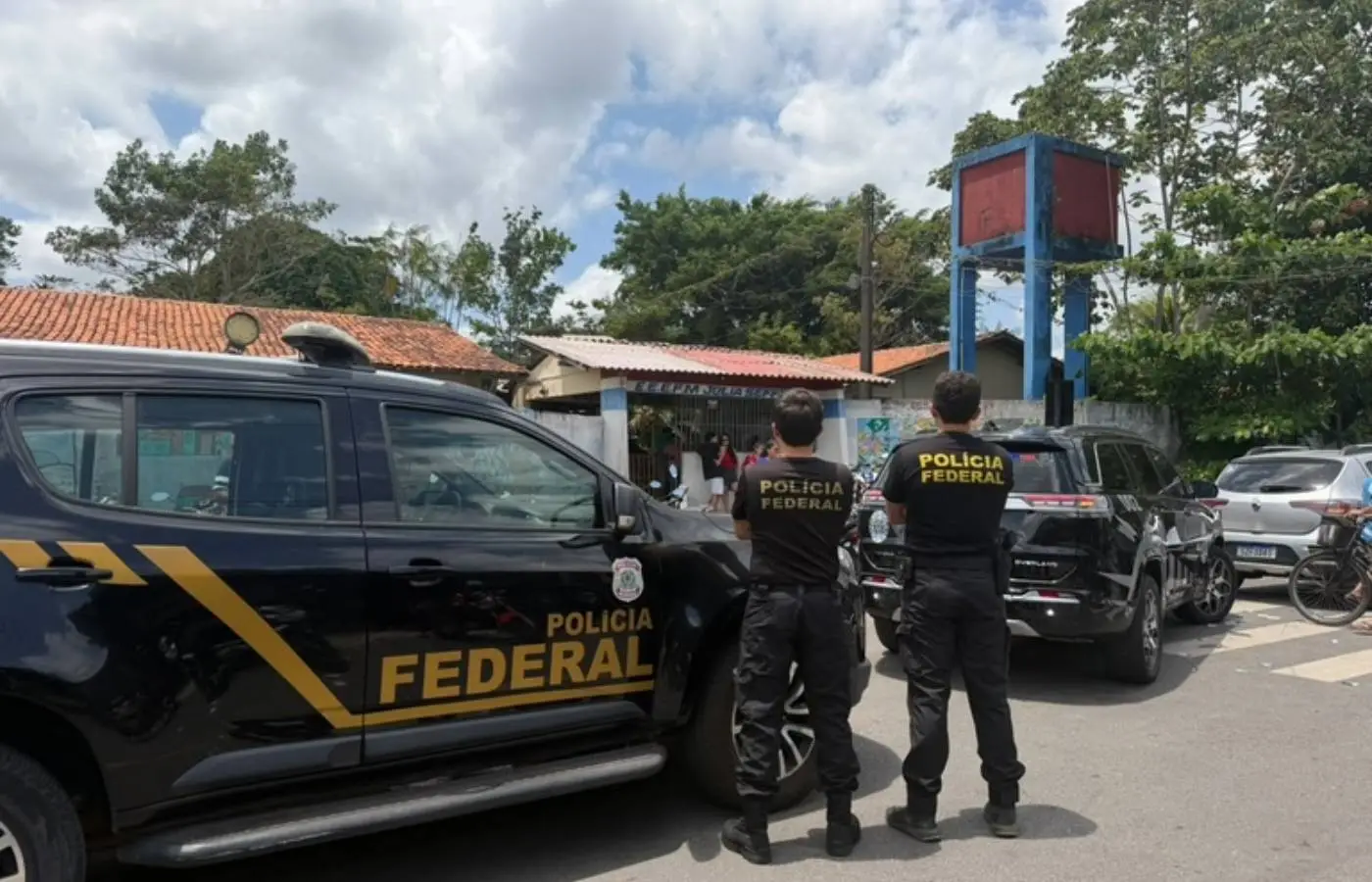 Eleições 2026: PF conduz 129 pessoas e apreende R$ 790 mil em ações contra crimes eleitorais