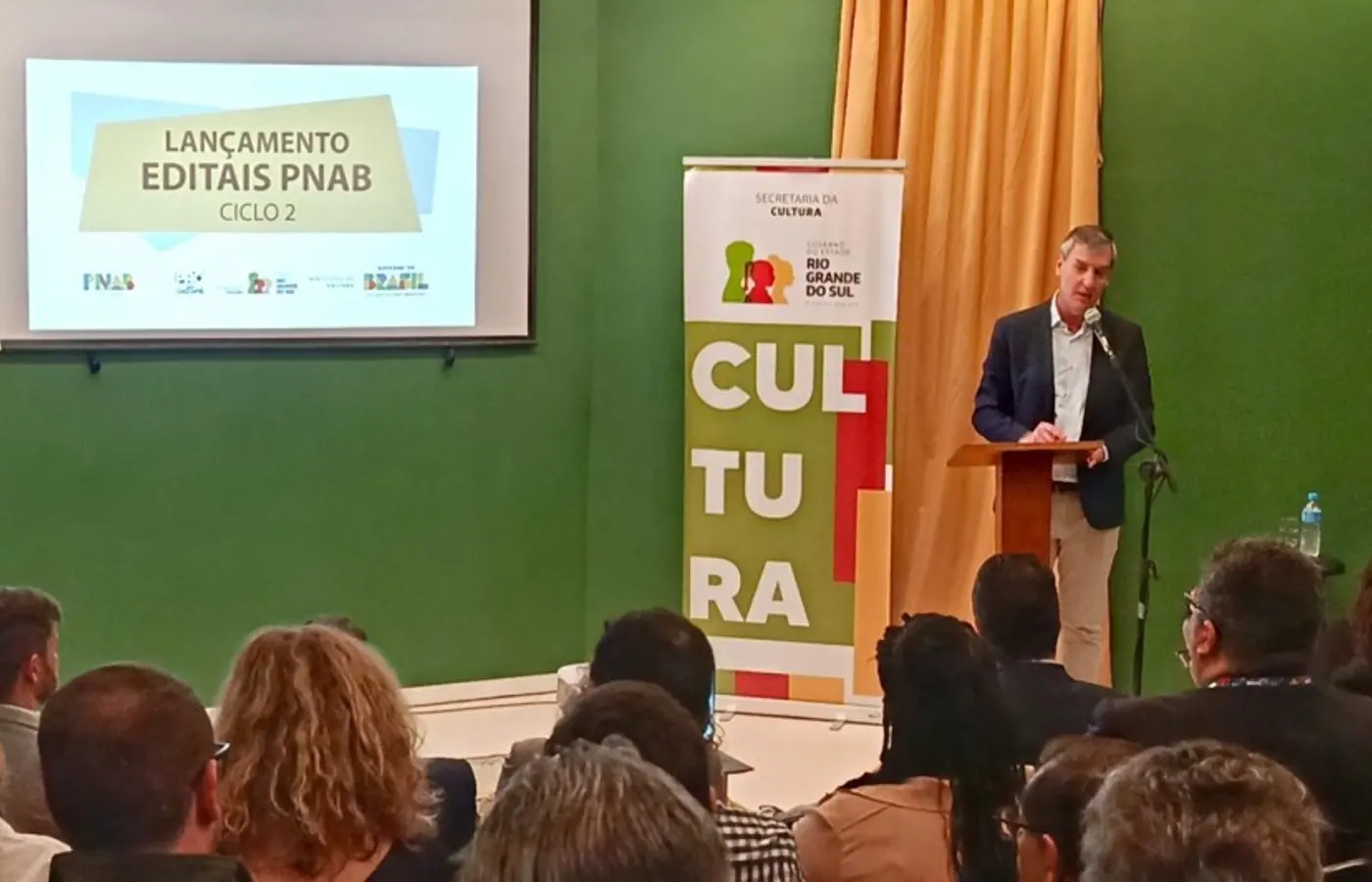 Rio Grande do Sul é o primeiro estado a lançar editais do segundo ciclo da Política Aldir Blanc Rio Grande do Sul é o primeiro estado a lançar editais do segundo ciclo da Política Aldir Blanc