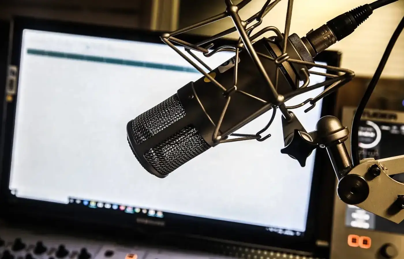 Rádio: outorgas registram alta de 264%, aponta Ministério das Comunicações