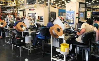 Apesar do aumento da produção, situação  financeira da indústria preocupa empresários Foto: Wilson Dias/Agênc ia Brasil 