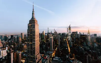 Vista aérea de arranha-céus em Nova York - Foto: Freepik