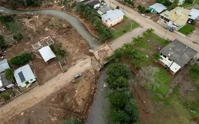 O Governo Federal trabalha em todas as ações de auxílio aos municípios e no acesso ao recursos o mais rapidamente possível. Para o ministro Waldez Góes, o resgate da cidadania é primordial: “As famílias precisam retomar suas vidas”, disse (Foto: Gustavo Mansur/Secom/RS)