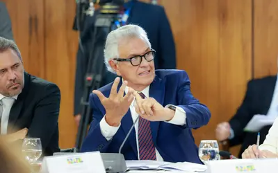 Segundo o governador de Goiás, Ronaldo Caiado, ocorre uma “inversão completa que não dá para aceitar”, tendo em vista que a PEC sobrepõe a legislação dos estados. Foto: Júnior Guimarães/Governo de Goiás