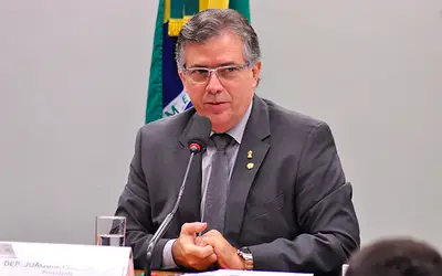 Fotos: Cláudio Araújo/Câmara dos Deputados