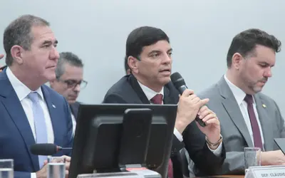 No centro, Dep. Claudio Cajado (PP - BA). Bruno Spada / Câmara dos Deputados No centro, Dep. Claudio Cajado (PP - BA). Bruno Spada / Câmara dos Deputados