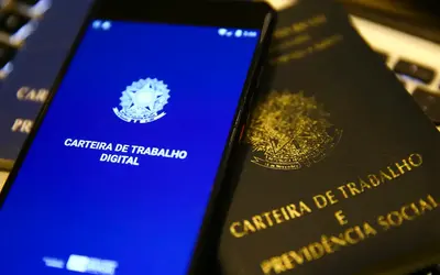 Segundo pesquisa da CNI, mais da metade dos brasileiros  tem pouco medo de perder o emprego.  Foto: Marcelo Camargo/Agência Brasil