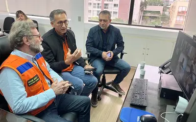 Ministro Waldez Góes participa de reunião com órgãos dos governos federal, estadual e municipal para planejar ações futuras (Lucas Leffa/Secom-PR)