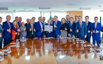 Assinada ordens de serviço para duplicar o Eixão das Águas no Ceará. Foto: Ricardo Stuckert