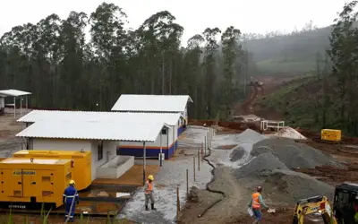 A CFEM é cobrada de empresas mineradoras e repassada a estados e municípios pelo uso dos seus territórios – Foto: Tânia Rêgo/Agência Brasil