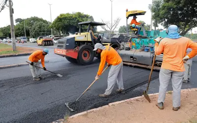 No DF, restauração das vias urbanas foi destaque em 2023. Foto: Lúcio Bernardo Jr./Agência Brasília