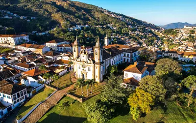 A riqueza arquitetônica mineira atrai muitos turistas. Foto: Gil Leonardi / Imprensa MG