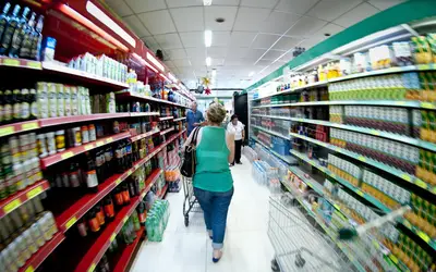 Alimentos e bebidas tiveram a maior variação de preços, segundo o IBGEFoto: EBC/Agência Brasil